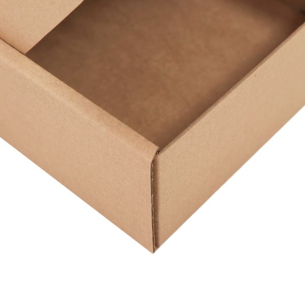 Microcorrugated cardboard box