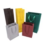 Category Gift paper bags