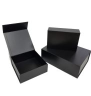 Category Gift boxes with magnet